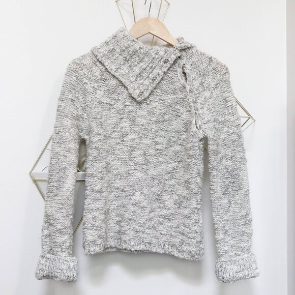 Y2K Cloud Grey/Ivory Marl Knit Sweater w/ Asymmetric Side Button Detail, Fitted - Picture 5 of 8